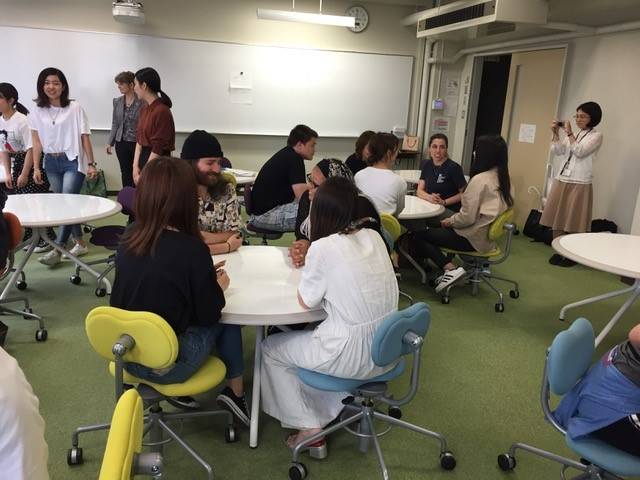 Meeting with students at Kyoto Koka Women�s University